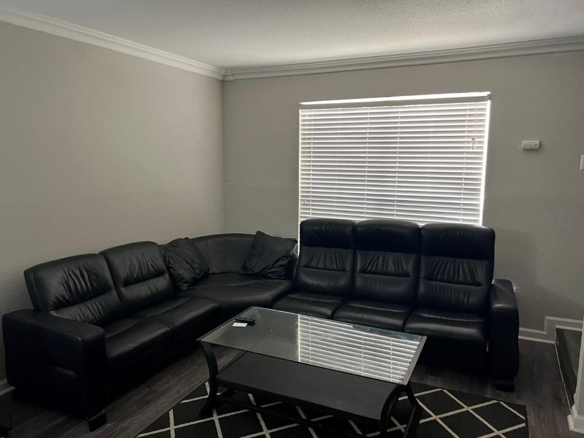 Beautiful 1-Bedroom Townhome With Nice Amenities Houston Exterior foto